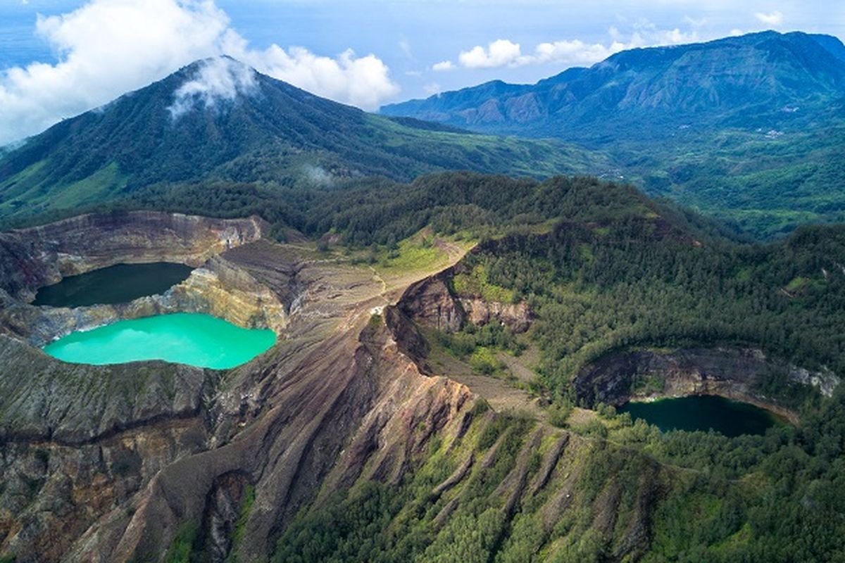 Danau Kelimutu