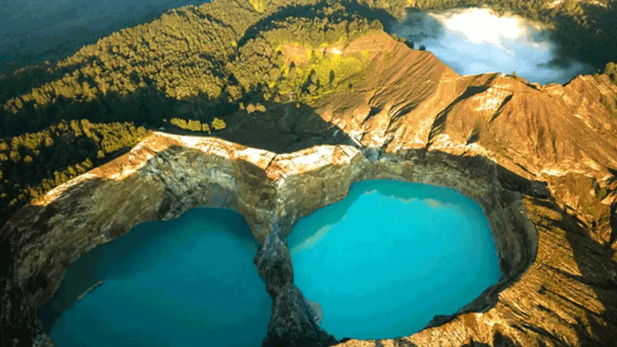 Danau Kelimutu