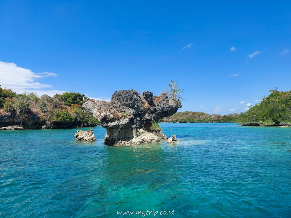 Pantai Mulut Seribu