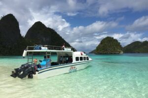 Pulau Wayag